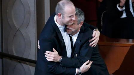 La Mejor Edición correspondió a Alfonso Cuarón, que compartió con Mark Sanger, por Gravity, en la quinta estatuilla para su película de las 10 a las que aspira en los premios Oscar. (Reuters)