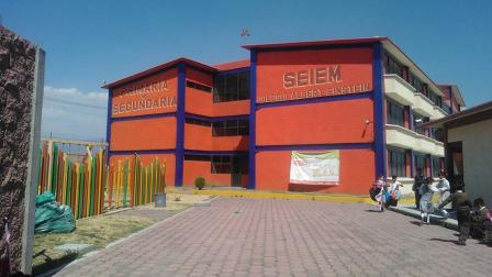 El hecho se registró en el Centro Universitario Albert Einstein en Chalco, Estado de México