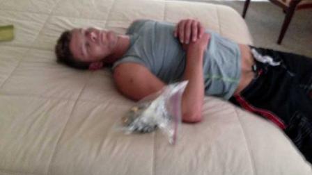Se duerme durante robo a casa de Florida con todo y el botín