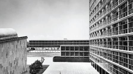 Vista de la Torre II de Humanidades, Ciudad Universitaria, 1952.