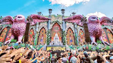 La segunda edición del Electric Daisy Carnival México llevó a 50 mil asistentes a disfrutar de los mejores beats del mundo. Foto: Cortesía INSOMNIAC /Ocesa