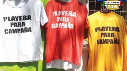 Los talleres de impresiones gráficas de la colonia Tránsito ofrecen atractivas promociones para campañas políticas. Foto Arturo Páramo