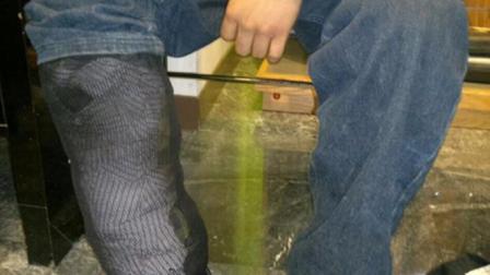 Un sujeto que intentaba robar $7 mil en ropa fue detenido en una tienda en Insurgentes. 