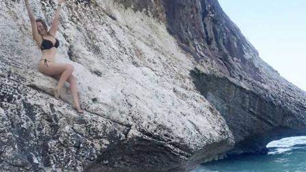 La esposa de magnate discográfico Tommy Mottola, de ya casi 66 años, no dudo en compartir a través de las redes sociales algunas instantáneas que tomó durante sus vacaciones de verano en la playa de Cerdeña, Italia. (Instagram)