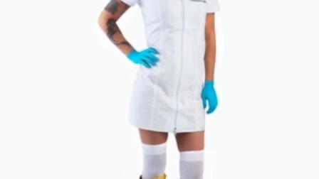 Enfermera sexy en crisis de Ebola. Además de crear pánico mundial esta enfermedad mató a mucha gente. ¿Podemos evitar estas bromas?