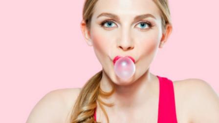Descubre cuáles son las consecuencias de mascar chicle. Cortesía: Getty Images