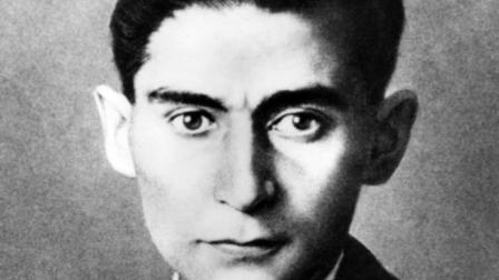 Franz Kafka es considerado como uno de los más grandes escritores de la literatura universal.