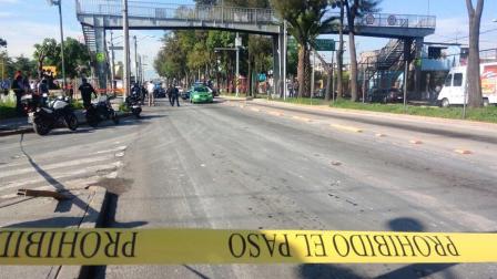 Para permitir la circulación en la zona se realizó el levantamiento del cuerpo y se retiró el automóvil.