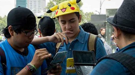 Un Técnico de Nivel Superior en Prevención de Riesgos de la Universidad del Pacífico considera que el uso de celulares debe ser regulado y restringido durante la jornada laboral. 
