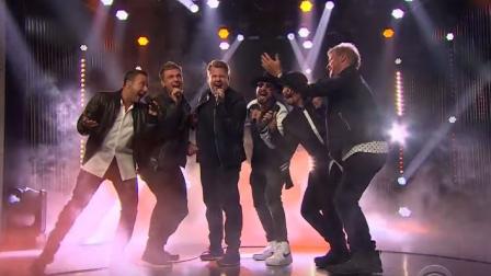 El conductor se unió a la banda para promocionar la residencia del grupo en Las Vegas. (Foto: YouTube)