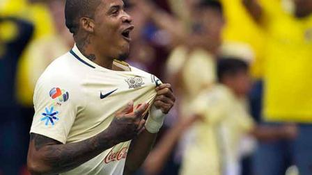 Arroyo redondeó el festejo azulcrema en el centenario del club (Mexsport)