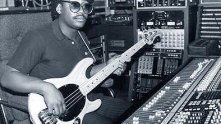 Bernard Edwards, fundador junto a Neil Rodgers del grupo Chic! (Archivo)