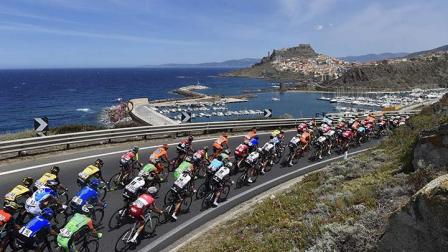 Un joven rebelde sorprende en el Giro de Italia (EFE)