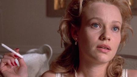 Samantha Mathis. (IMDB)