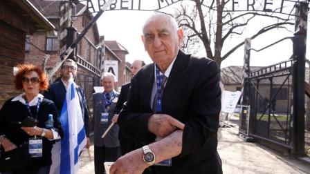 Israelíes guardan silencio en memoria del Holocausto 