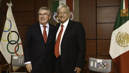 El presidente electo de México, Andrés Manuel López Obrador, se reunió en privado con Thomas Bach, presidente del Comité Olímpico Internacional – Foto: Especial