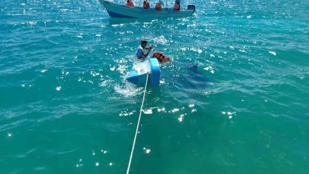 Así rescató la Semar a 12 turistas en mar de Quintana Roo  