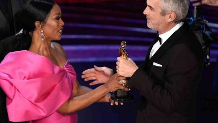 Alfonso Cuarón se lleva el Oscar a Mejor Director por 'Roma'