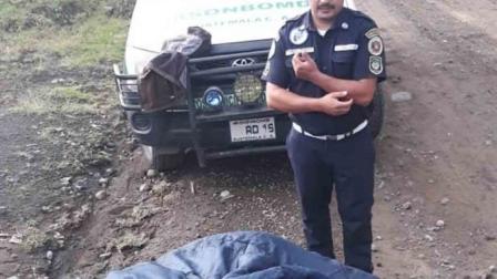 Turista canadiense fallece en la cima de volcán en Guatemala