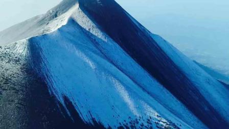 Turista canadiense fallece en la cima de volcán en Guatemala