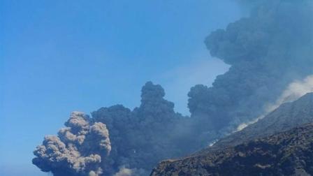 Pánico en Italia por nueva erupción del volcán Estrómboli