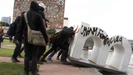  La tarde de este martes se realizó una marcha del Parque la Bombilla a Ciudad Universitaria, esto con motivo del ataque porril en 2018. Foto: Cuartoscuro