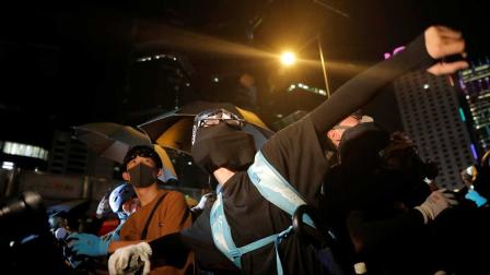 Disturbios en Hong Kong marcan aniversario de protestas