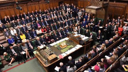 Marchan miles de británicos en reclamo de un segundo referéndum del Brexit