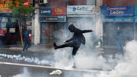 Al menos 3 muertos por ola de protestas en Chile