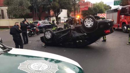 Niegan atención médica y detienen a conductor que chocó con PDI