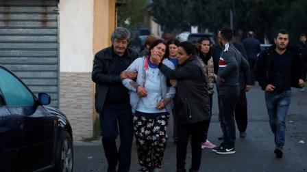 Aumentan a 18 los muertos por sismo en Albania
