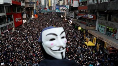 Con marcha masiva, manifestantes dan ultimátum al gobierno de Hong Kong