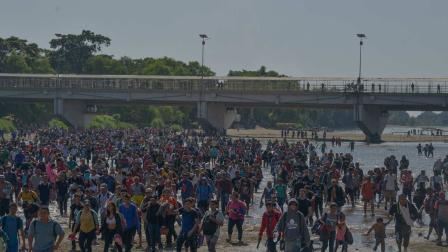 Agentes del INM rescataron a 402 personas migrantes que fueron trasladadas a las instalaciones del Instituto para proporcionarles alojamiento y servicios básicos de salud, agua y alimentación.