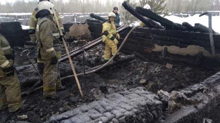 Incendio en aserradero deja 11 muertos en Rusia