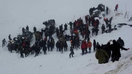 Avalanchas dejan al menos 31 muertos en Turquía