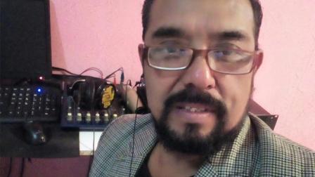 El locutor Gitler Oseguera Barrera, conocido como ‘El Tazito’, fue asesinado la madrugada del domingo al salir de su trabajo como animador en el bar Free, de Morelia, Michoacán.