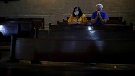 Iglesias vacías y el Papa solo, así se vive el domingo de Pascua