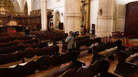 Iglesias vacías y el Papa solo, así se vive el domingo de Pascua