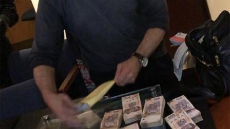 Esta madrugada se ejecutó un mandato judicial que ordenó la entrega de la Cooperativa La Cruz Azul, S.C.L. a los Consejos de Administración y Vigilancia de dicha entidad. Foto: Especial
