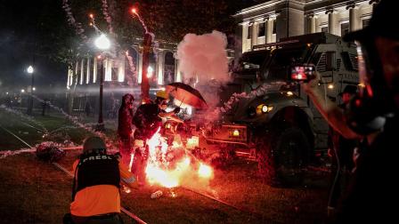 Mueren 2 personas por disparos durante protestas antirracistas en EU