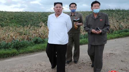 Tifón arrasa en Corea del Norte; Kim despliega 12 mil 'ayudantes'