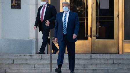 “No le tengan miedo al COVID. No dejen que domine sus vidas. Bajo la administración Trump hemos desarrollado algunas vacunas y conocimientos geniales”, escribió Trump en Twitter.