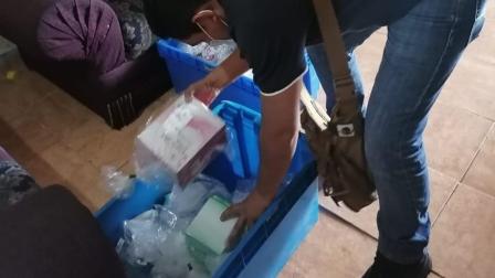 Los medicamentos y productos farmacéuticos fueron robados hace unos días en el municipio de Ecatepec. Foto: FGJEM