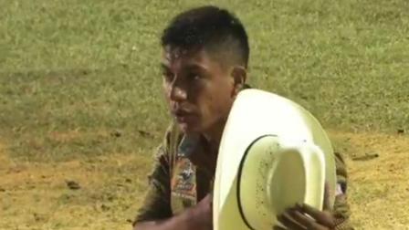 En los videos difundidos en redes sociales se aprecia que tanto los participantes y asistentes al jaripeo no asumen correctamente las medidas sanitarias para evitar la propagación del covid-19.
