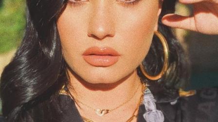 Demi Lovato estuvo en el hospital a causa de una sobredosis que casi acaba con su vida. Luego sufrió otro episodio de depresión tras la muerte de su perrito Bailey y el distanciamiento de su pareja. Foto: Instagram @ddlovato