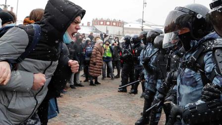 Casi 4 mil detenidos en Rusia durante nuevas protestas opositoras contra Putin