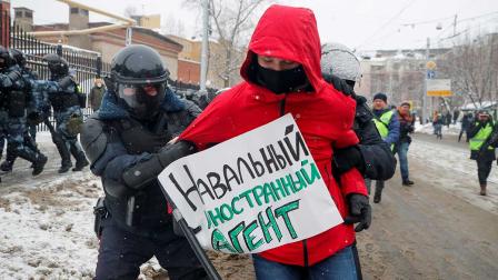 Casi 4 mil detenidos en Rusia durante nuevas protestas opositoras contra Putin