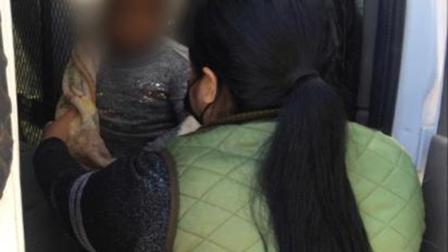 Mientras las autoridades mexicanas auxiliaban a la menor de edad, las personas migrantes adultas aprovecharon para atravesar a territorio estadounidense y abandonaron a la niña.
