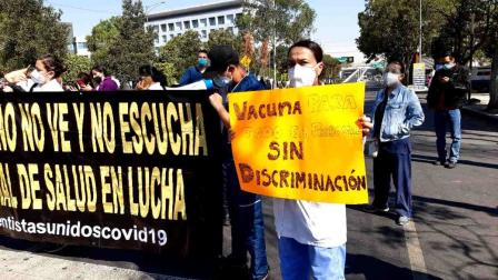 Con marcha y bloqueo en Tlalpan médicos privados exigen ser vacunados