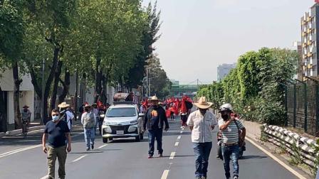 Se planta FPFV en avenida 20 de Noviembre tras marcha
